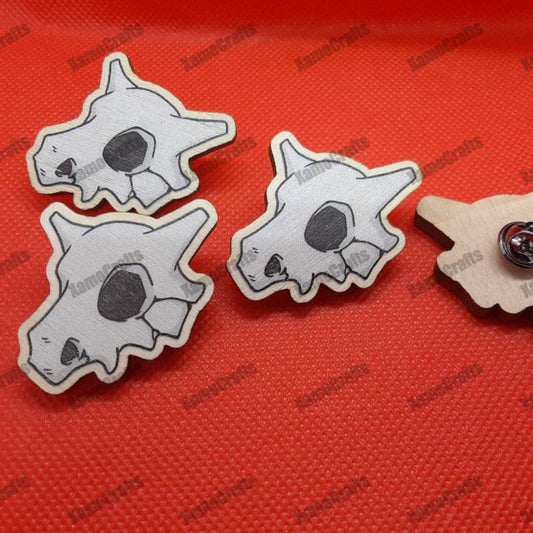 Pin de madera de Calavera de Cubone Tienda-XamoCrafts