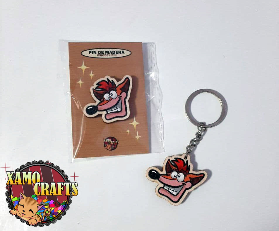 Llavero de madera de Crash Bandicoot Tienda-XamoCrafts